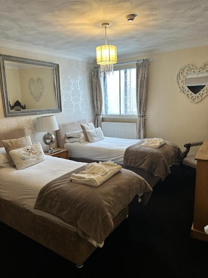 The Swan Inn Salisbury Wilton  Buitenkant foto