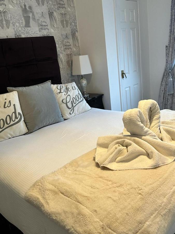 The Swan Inn Salisbury Wilton  Buitenkant foto